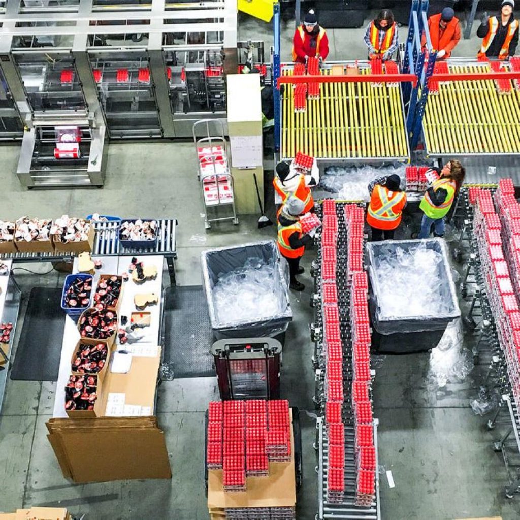 New automated warehouse for fresh/frozen products in Quebec the first of its kind