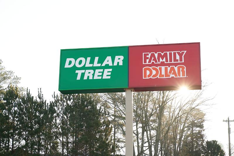 Dollar Tree Seeking Thousands of Permanent and Seasonal Workers