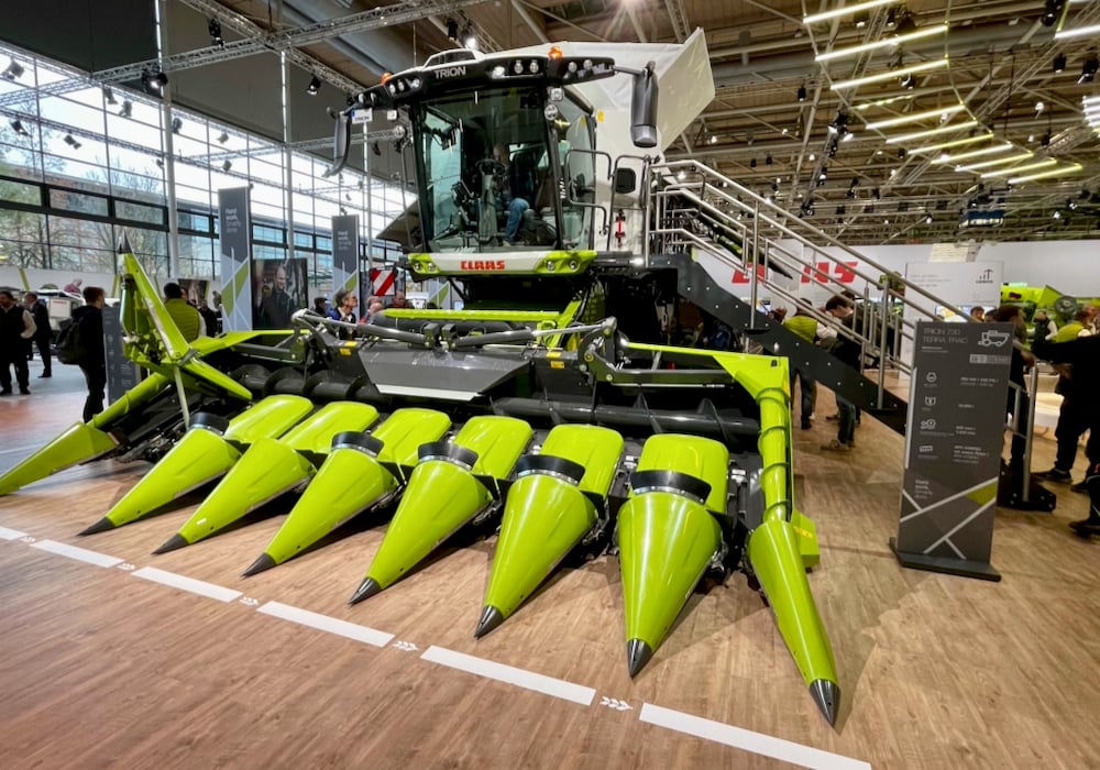 Claas won an award at Agritechnica for its concept around boosting combine power with a hybrid electric engine for use when power demand is highest.