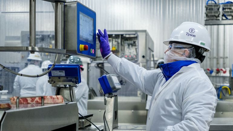 Tyson opens $355 million high-tech bacon plant in Kentucky