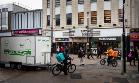 Fast food outlets in Luton town centre