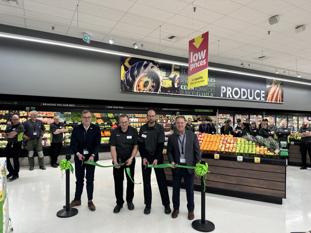 PHOTOS: Pattison Food Group welcomes new Save-On-Foods store in Saskatchewan