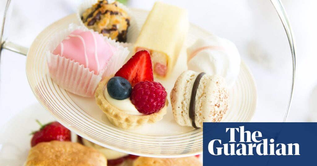 Cakes and drinks sweetener neotame can damage gut wall, scientists find | Food safety