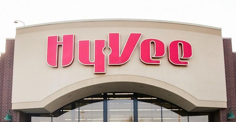 HyVee_store_banner-closeup_0_0_1.jpg