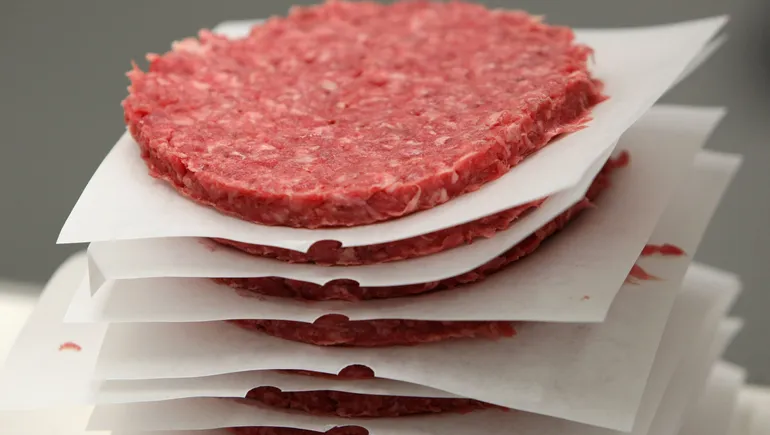 US tests ground beef from grocery stores amid bird flu concerns