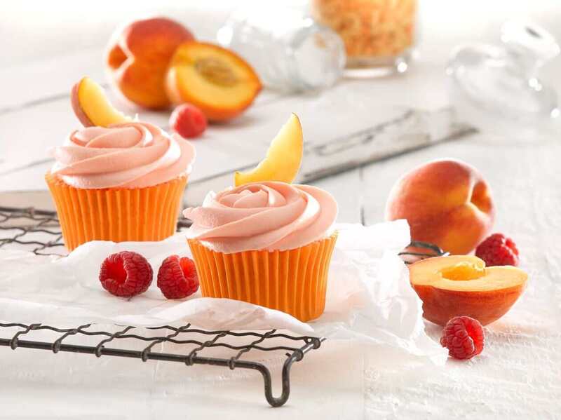 Create seasonal bakes with Dawn Foods' Peach Melba Frosting