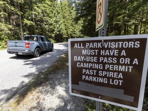 GOLDEN EARS PARK BC CAMPING