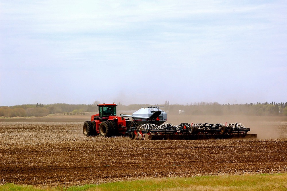 Saskatchewan spring planting virtually complete