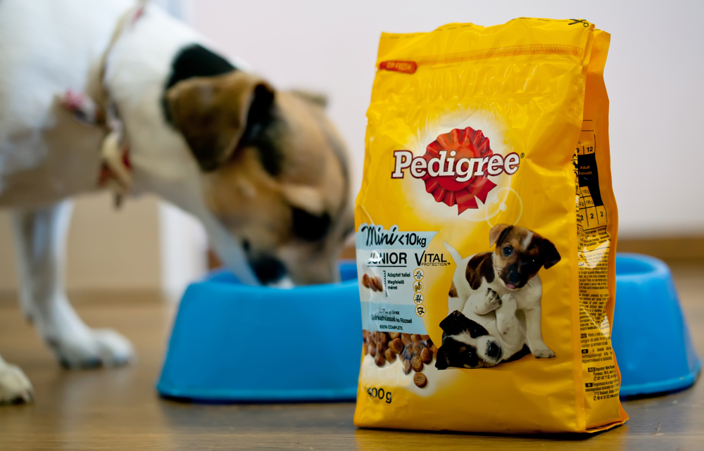 Mars unveils 100 percent renewable energy plan for pet food site