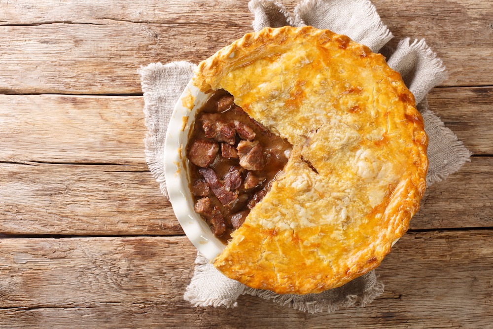 UK rules out trade deals which undercut food standards