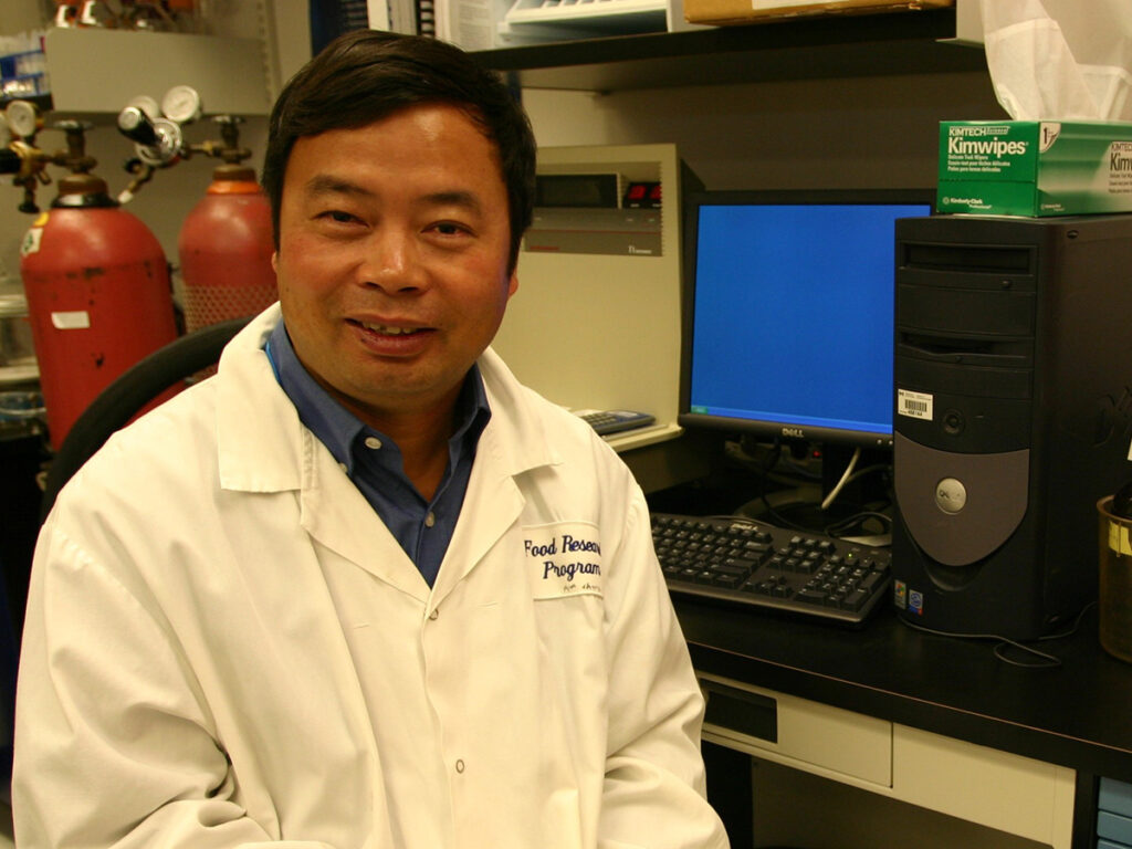 Qiang Liu, a researcher with Agriculture and Agri-food Canada, poses in his lab.