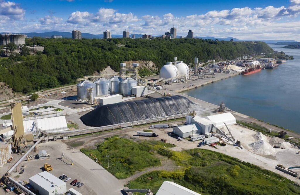 Parrish & Heimbecker acquires bulk marine export terminal in Quebec City