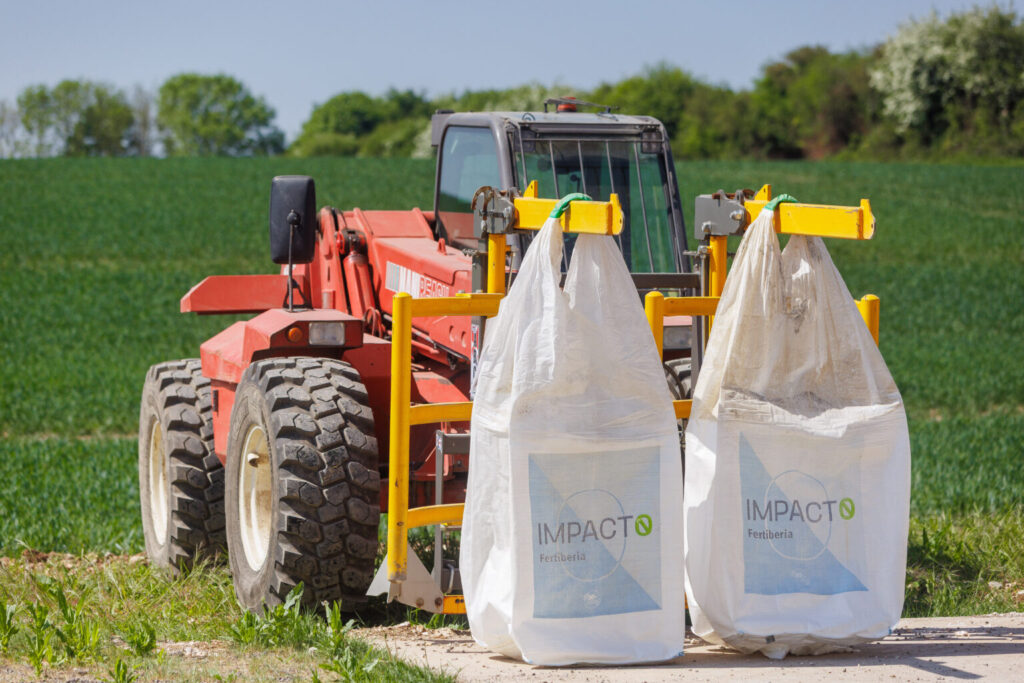 Premier Foods trials low carbon fertiliser on UK wheat farms