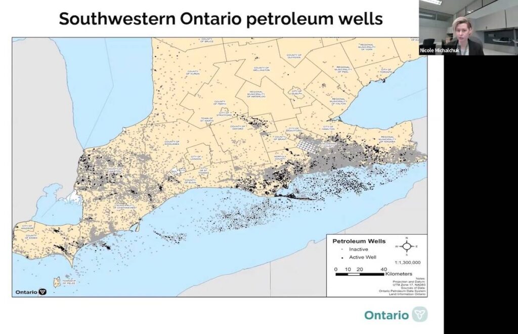 There are more than 27,000 