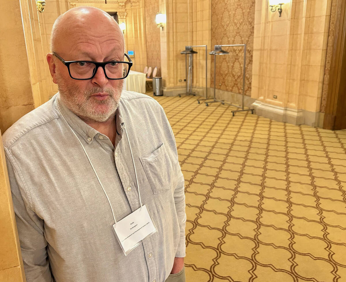 Kelly Turkington, a plant pathologist with Agriculture Canada, spoke at the Western Forum on Pest Management in Winnipeg Nov. 4.