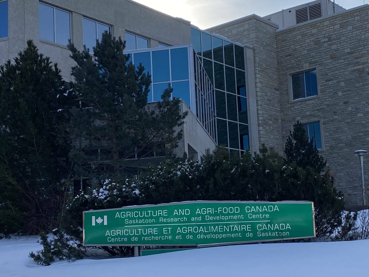 A photo of the sign in front of the Agriculture and Agri-Food Canada's 