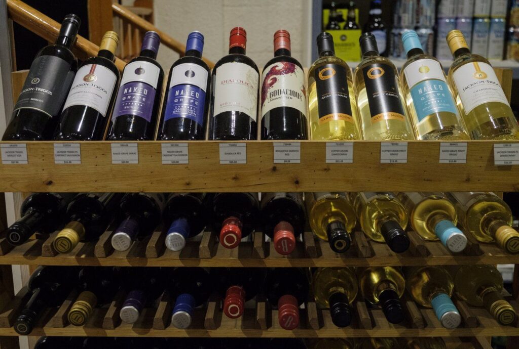 Provinces on track to allow cross-border alcohol sales by next month, Ottawa says