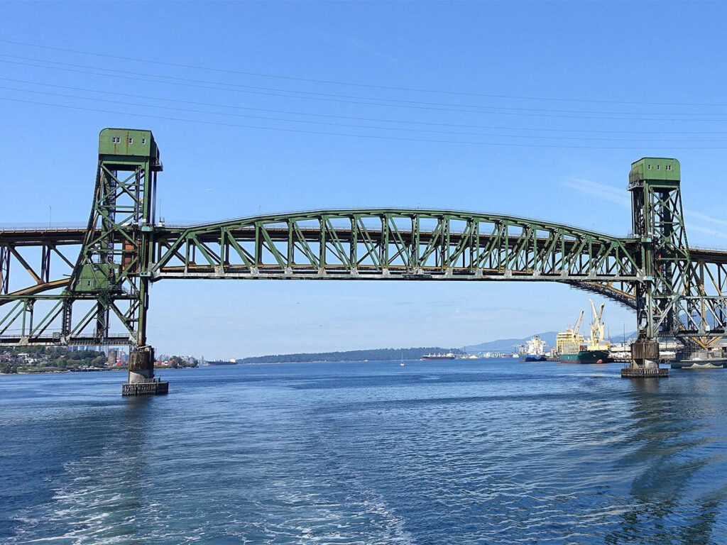 Failing infrastructure limiting Canadian exports of fertilizer, grains